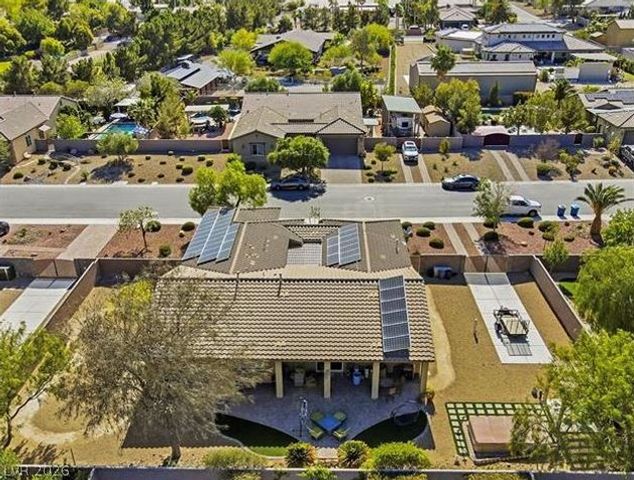 8618 Amber Autumn Street, Las Vegas, NV 89131
