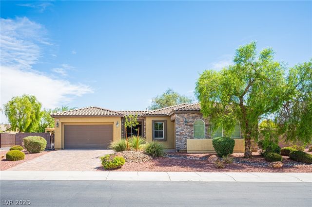 8618 Amber Autumn Street, Las Vegas, NV 89131