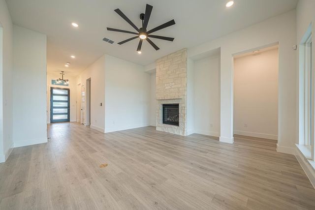 2053 Toscano Way, Kerrville, TX 78028