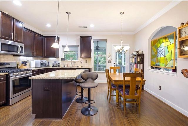 2144 Shadow Oak Trail, Loganville, GA 30052