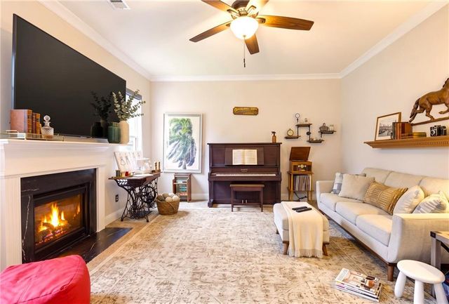 2144 Shadow Oak Trail, Loganville, GA 30052