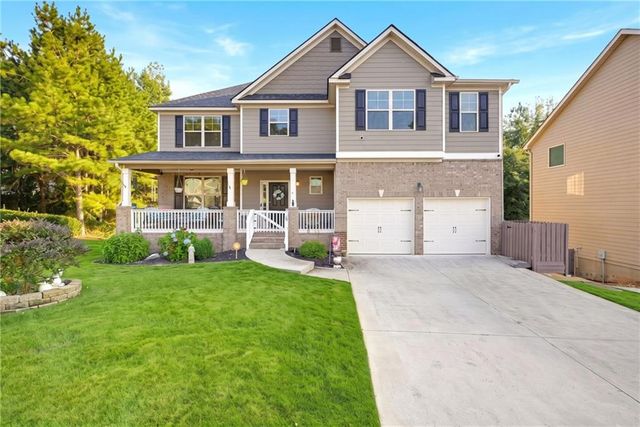 2144 Shadow Oak Trail, Loganville, GA 30052