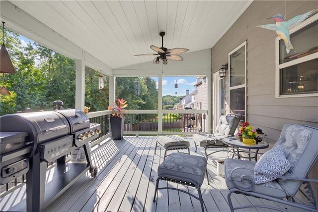 2144 Shadow Oak Trail, Loganville, GA 30052