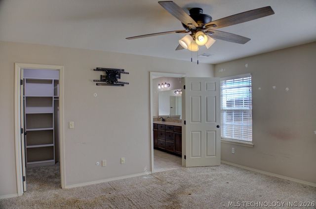 32 Hazel Avenue, Inola, OK 74036