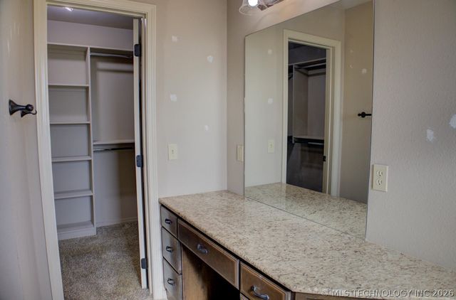 32 Hazel Avenue, Inola, OK 74036