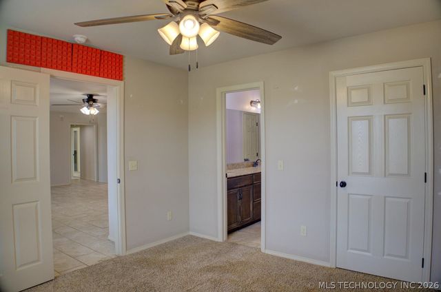 32 Hazel Avenue, Inola, OK 74036