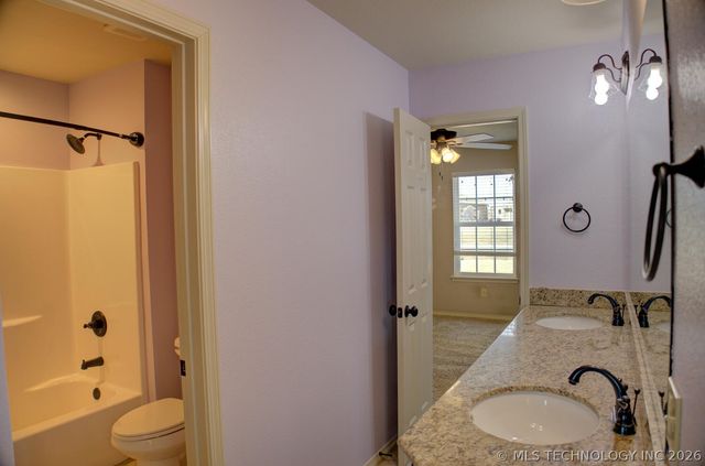 32 Hazel Avenue, Inola, OK 74036