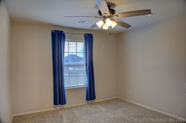 32 Hazel Avenue, Inola, OK 74036