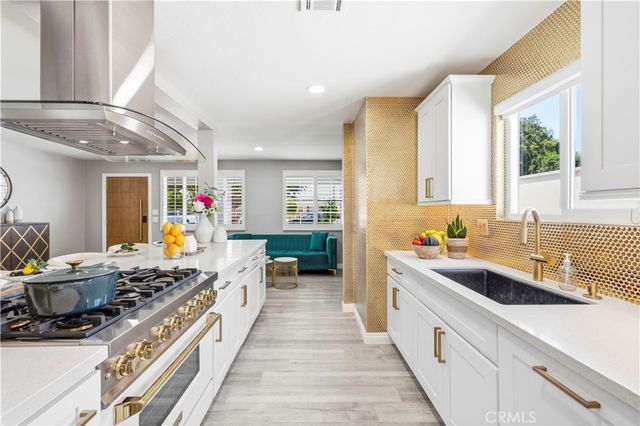 1027 W El Dorado, West Covina, CA 91790