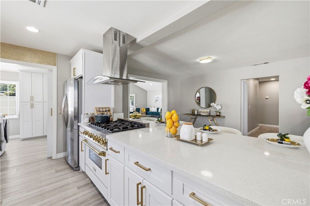 Image 20 of property listing at 1027 W El Dorado, West Covina, CA 91790