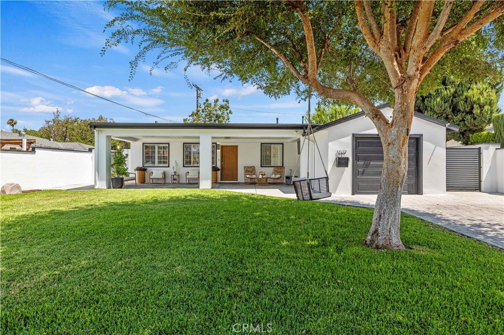 Image 9 of property listing at 1027 W El Dorado, West Covina, CA 91790