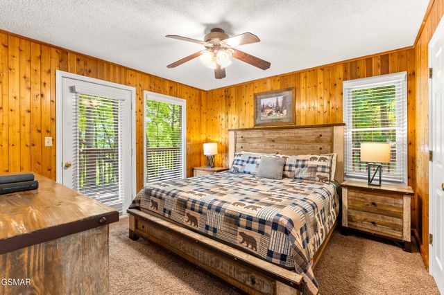 1658 Zurich Rd Road, Gatlinburg, TN 37738