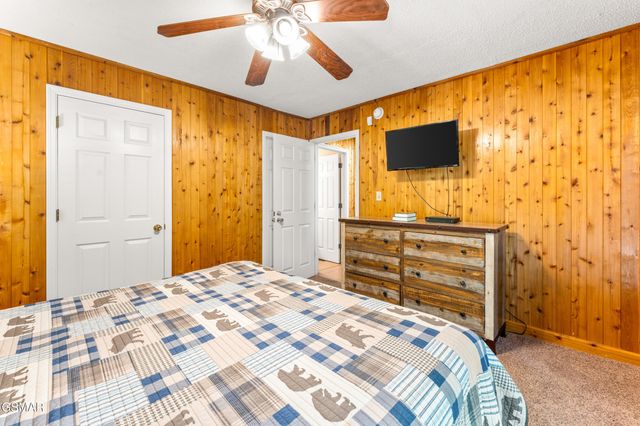 1658 Zurich Rd Road, Gatlinburg, TN 37738