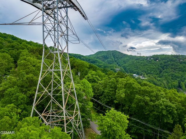 1658 Zurich Rd Road, Gatlinburg, TN 37738