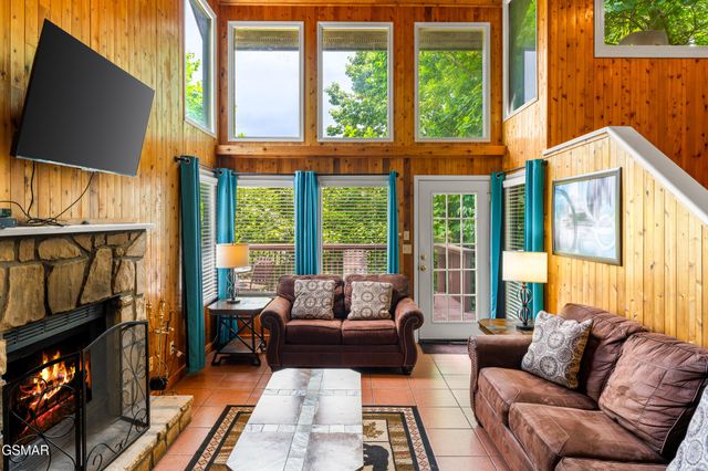 1658 Zurich Rd Road, Gatlinburg, TN 37738
