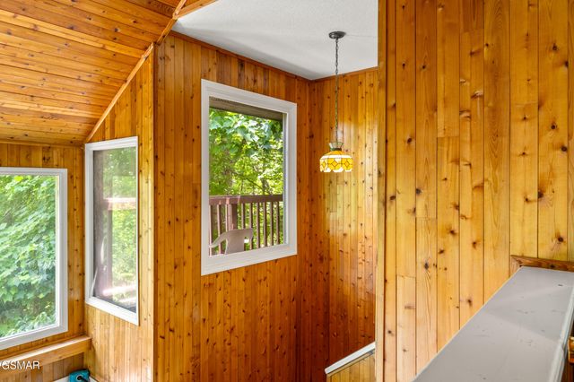 1658 Zurich Rd Road, Gatlinburg, TN 37738