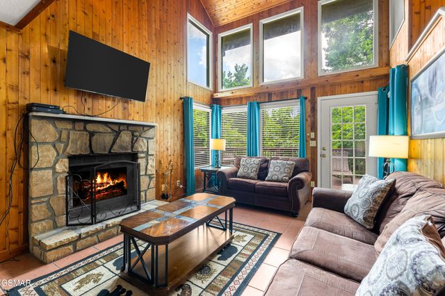 1658 Zurich Rd Road, Gatlinburg, TN 37738