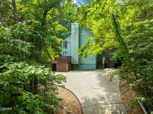 1658 Zurich Rd Road, Gatlinburg, TN 37738