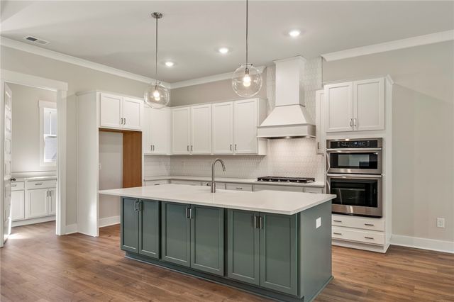 8850 Moorefield Memorial Highway, Liberty, SC 29657