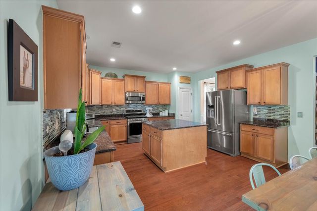 142 Comiskey Park Circle, Summerville, SC 29485