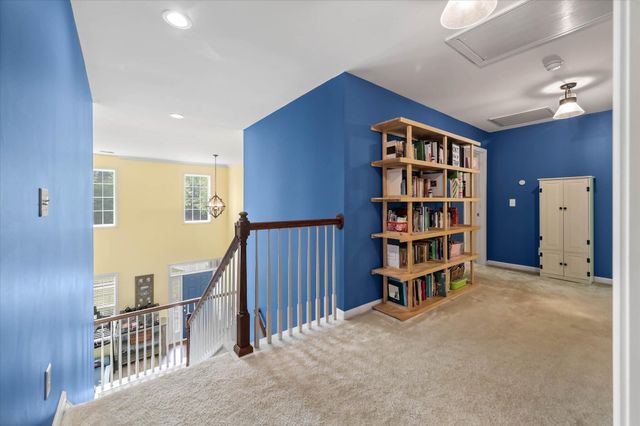 142 Comiskey Park Circle, Summerville, SC 29485