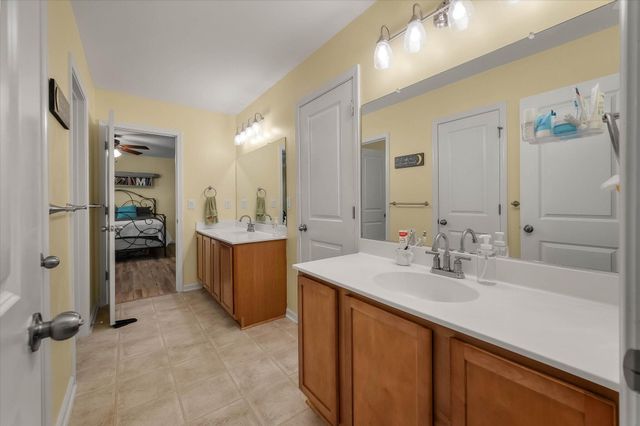 142 Comiskey Park Circle, Summerville, SC 29485