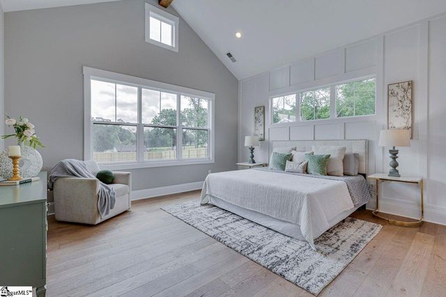 204 Forest Park Drive, Simpsonville, SC 29681