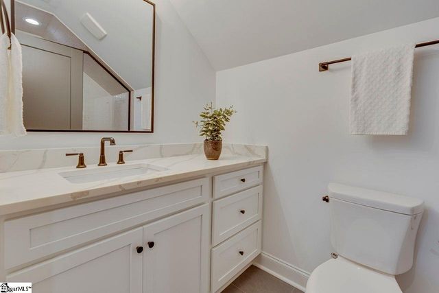 204 Forest Park Drive, Simpsonville, SC 29681