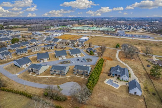 339 Village Boundary, Anderson, SC 29621