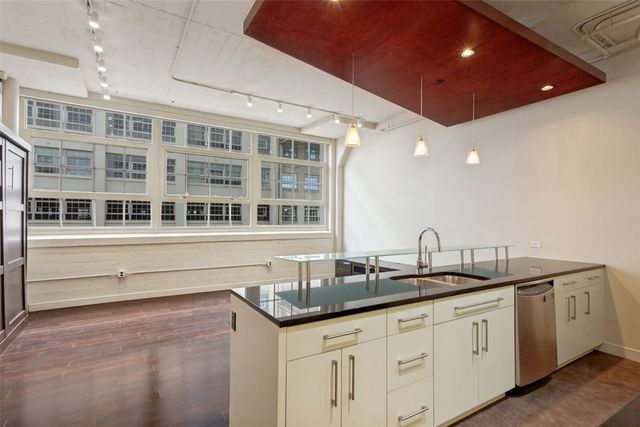 2600 W 7th Street 1311, Fort Worth, TX 76107