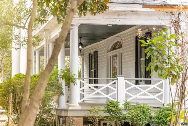 278 JAMES RIVER RD, Scottsville, VA 24590