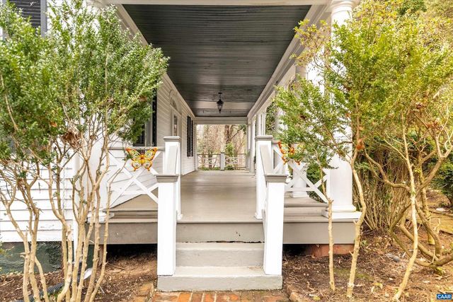 278 JAMES RIVER RD, Scottsville, VA 24590