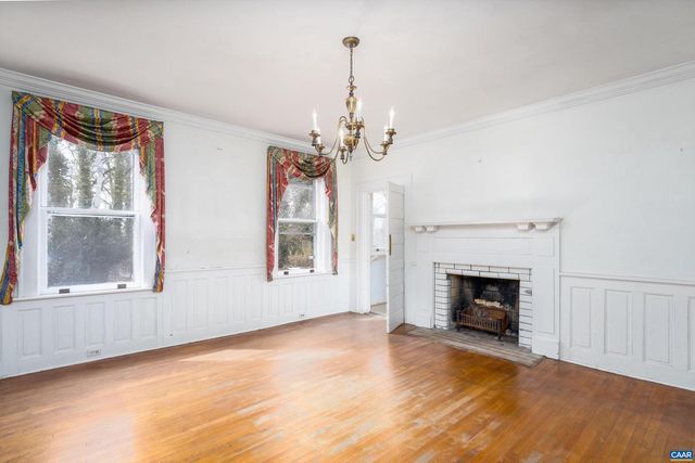 278 JAMES RIVER RD, Scottsville, VA 24590