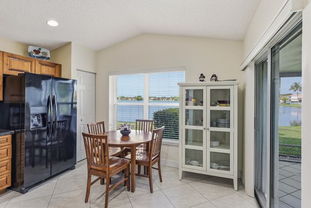 3648 Coco Lake Drive, Coconut Creek, FL 33073