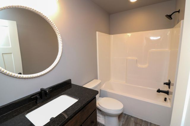 10366 73rd Street S, Horace, ND 58047