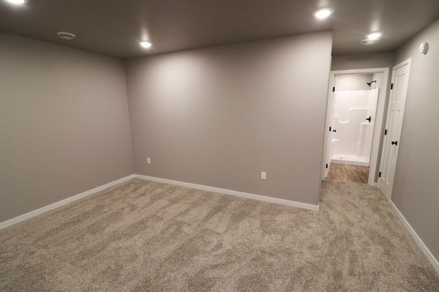 10366 73rd Street S, Horace, ND 58047