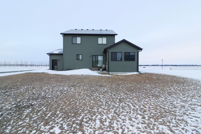 10366 73rd Street S, Horace, ND 58047