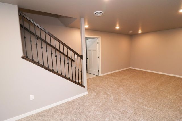 10366 73rd Street S, Horace, ND 58047