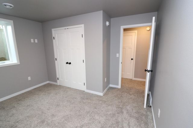 10366 73rd Street S, Horace, ND 58047