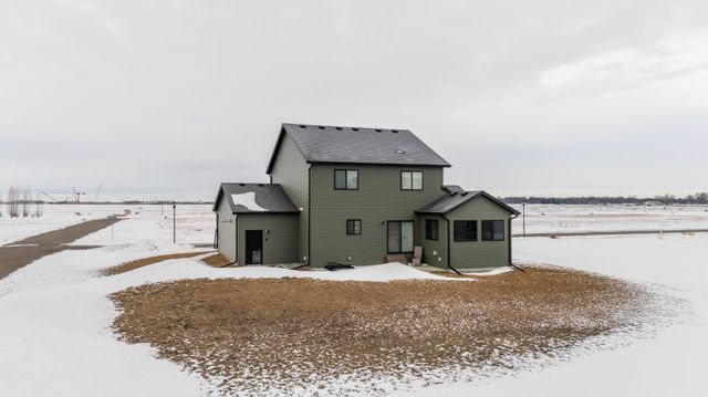 10366 73rd Street S, Horace, ND 58047