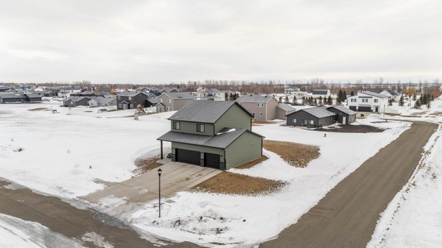 10366 73rd Street S, Horace, ND 58047
