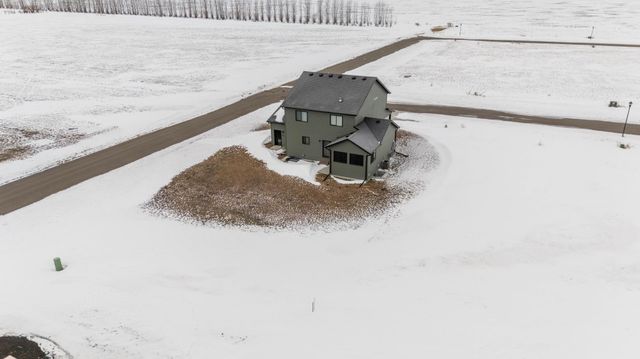 10366 73rd Street S, Horace, ND 58047