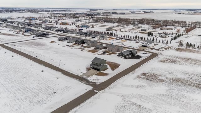 10366 73rd Street S, Horace, ND 58047