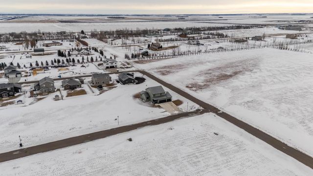 10366 73rd Street S, Horace, ND 58047