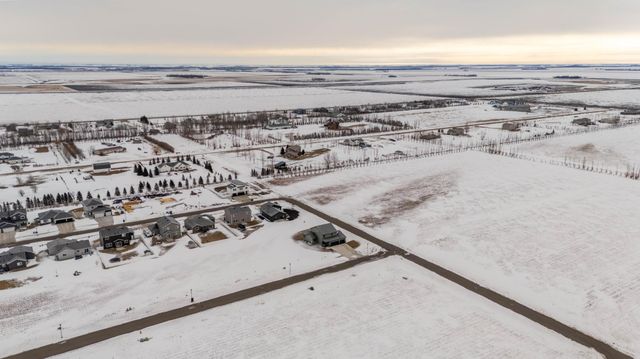 10366 73rd Street S, Horace, ND 58047