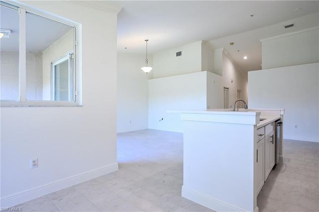 20021 Barletta LN # 2225, Estero, FL 33928