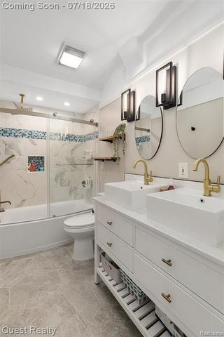 2103 Garry Drive, Troy, MI 48083