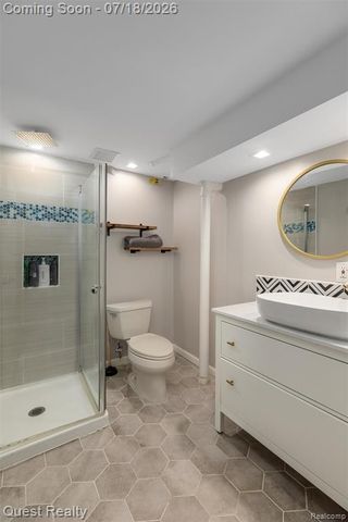 2103 Garry Drive, Troy, MI 48083