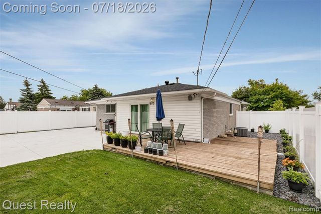 2103 Garry Drive, Troy, MI 48083