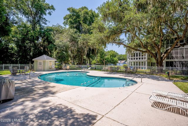 10 Riverwind Drive, Port Royal, SC 29935